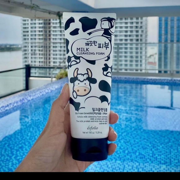 ESFOLIO Milk Cleansing Form 150g - Picture 6 of 6